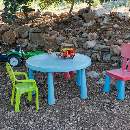Chalet Casa Del Arbol - Tierra De Arte